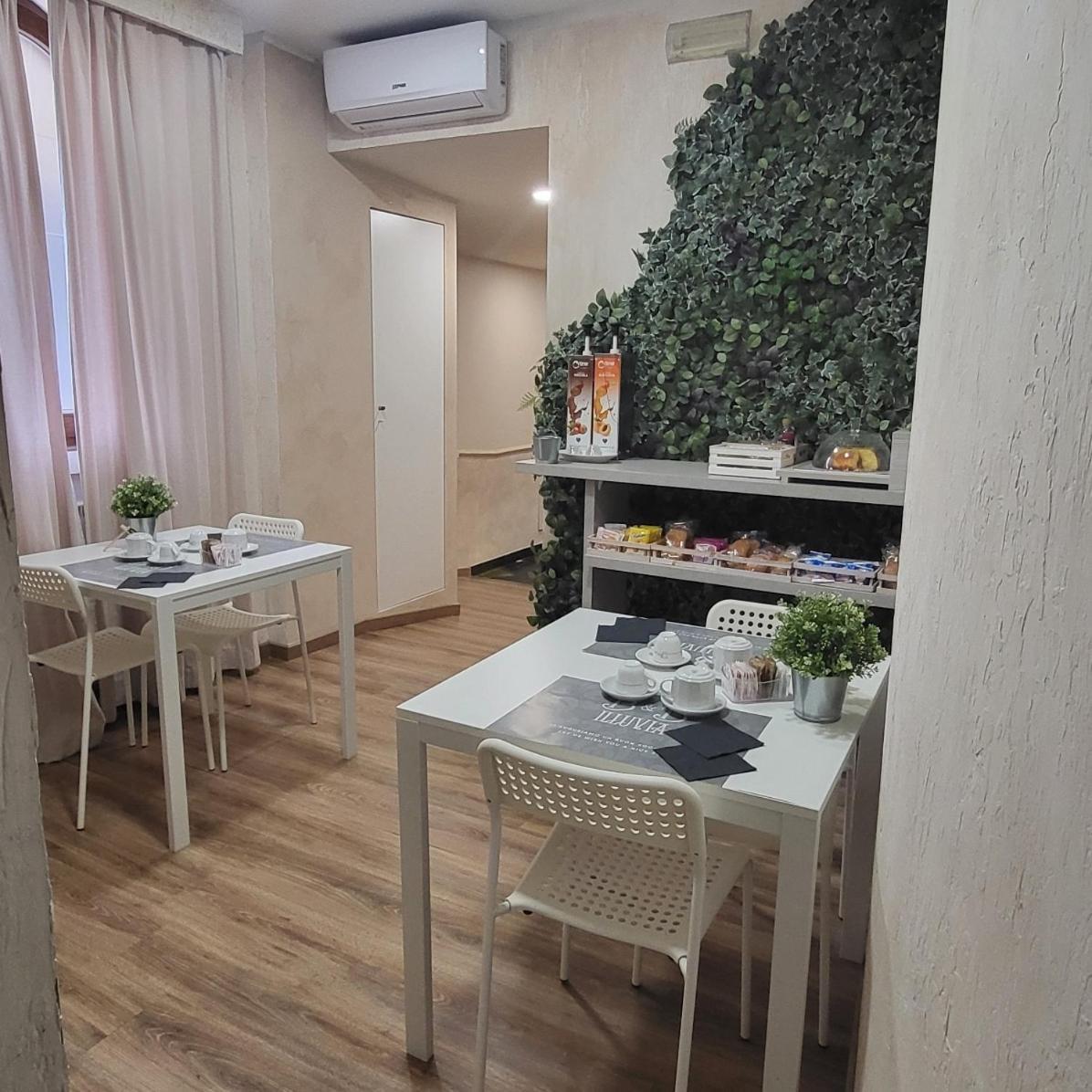 Illuvia 2 Affitta Camere 코르나레도 외부 사진